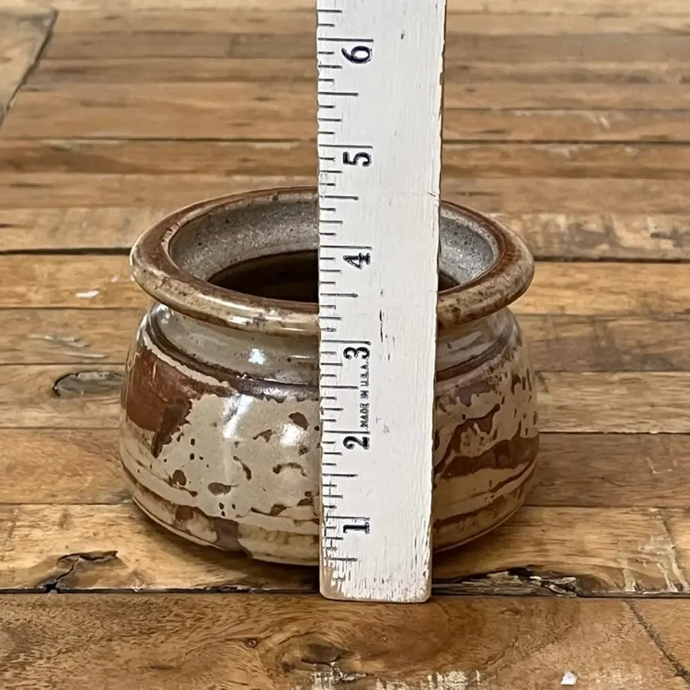 Studio Pottery Stoneware Vessel Jar 3.2